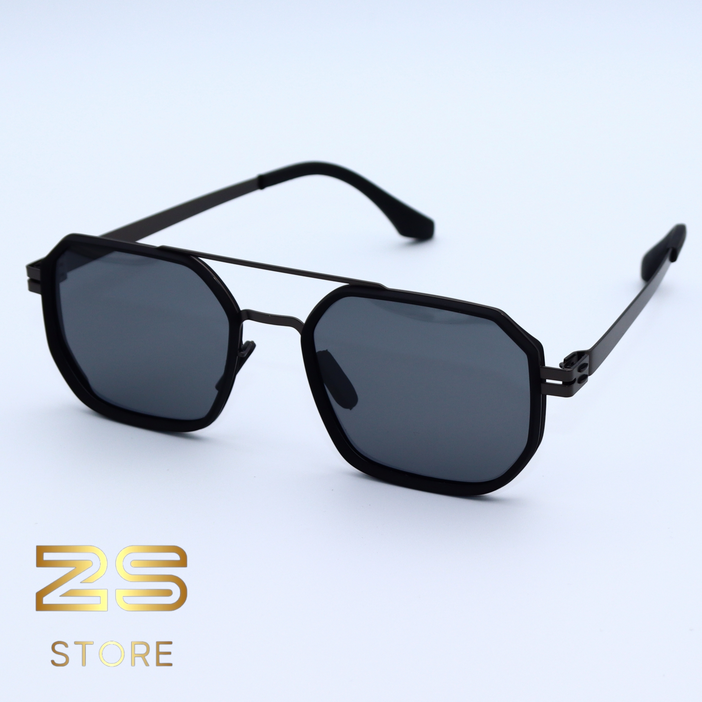 IC! Berlin - Z8025 Noire