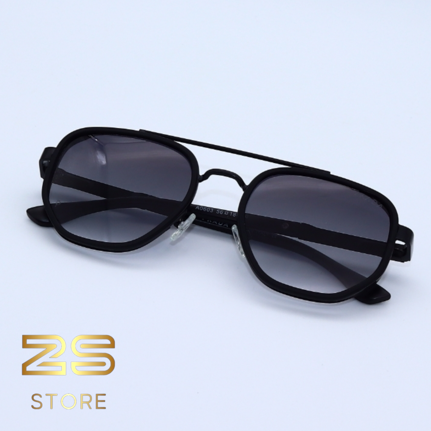 PRADA - A0603 Noire